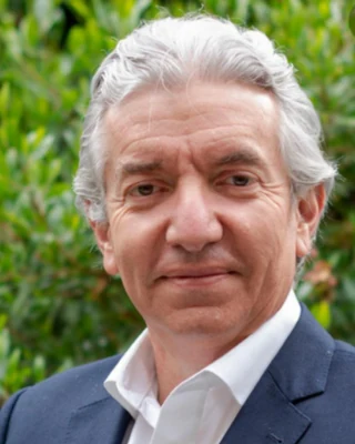 Mauricio Reina